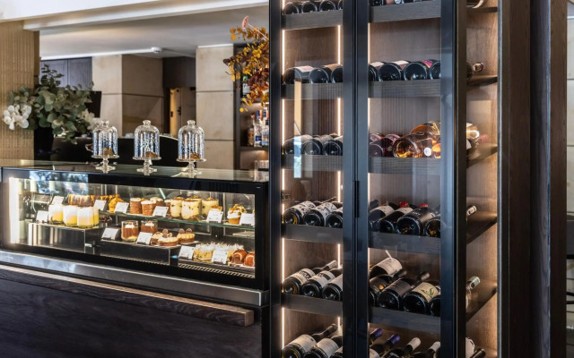NJV Athens Plaza Hotel