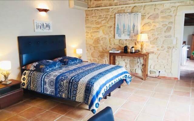 Mas Des Oliviers - Chambres d'hôtes