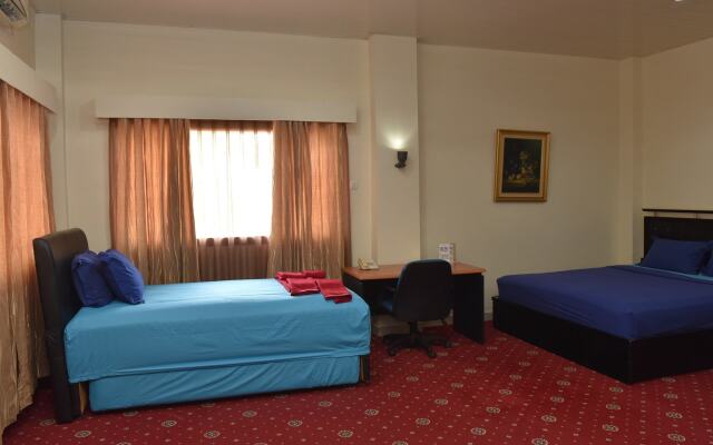 Grand Sari Hotel