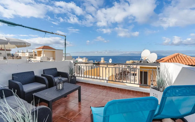 Penthouse Apartment With Ocean View