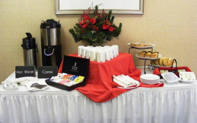 Holiday Inn Express Toronto - North York by IHG