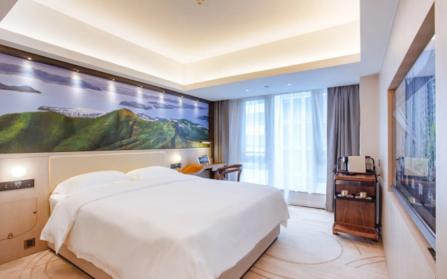 Oasis Avenue – A GDH Hotel