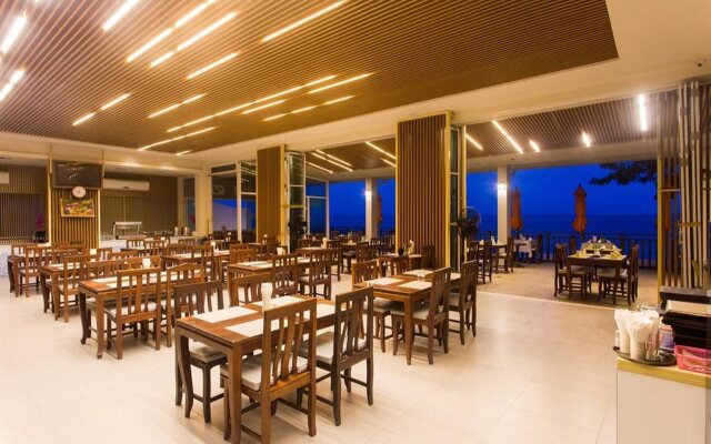 Chaweng Cove Beach Resort