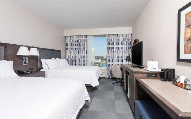 Hampton  Inn & Suites Indianapolis-Keystone