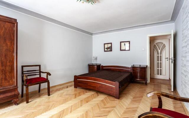 Four bedrooms apartment in the heart of Lviv