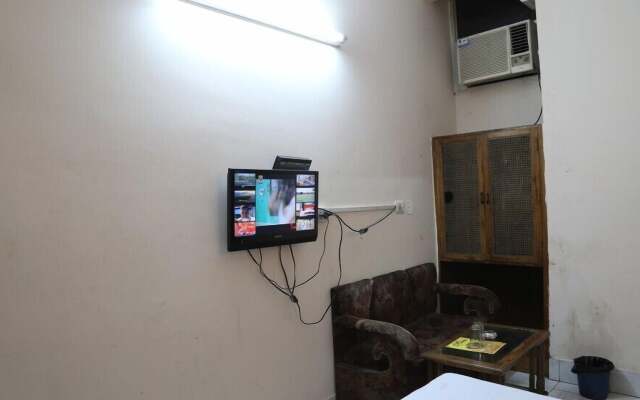 Hotel Delhi Regency