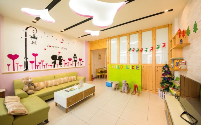 Childlike B&B