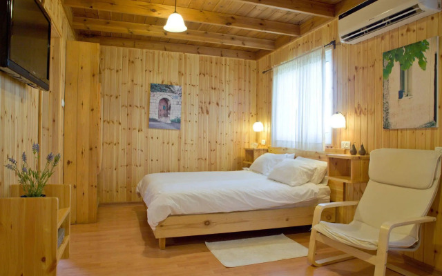 Naomi's B&B