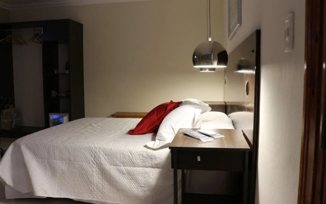 Eclat Suites