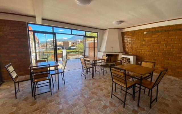 Tupac Hostel Huaraz