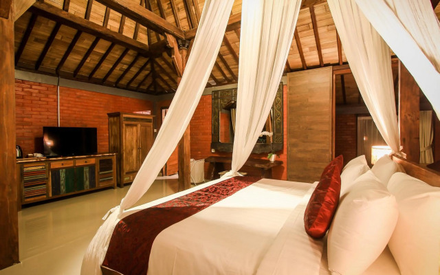 Keramas Sacred River Village