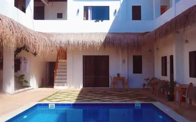 Camotes Backpackers Hostel
