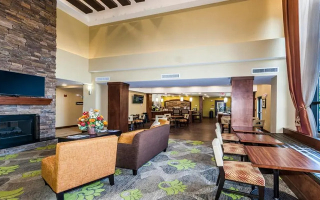 Staybridge Suites Knoxville-West, An Ihg Hotel