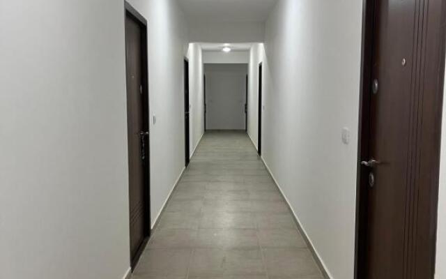 Apartment 79