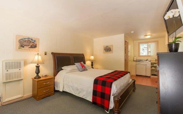Boulder Mountain Lodge