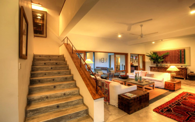 Villa Saffron Hikkaduwa