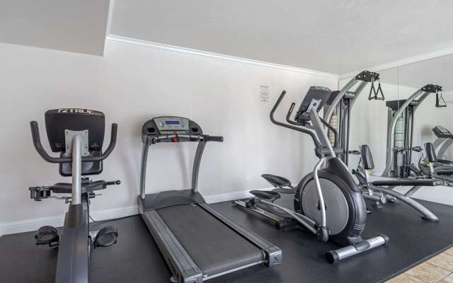 Best Western Salinas Monterey Hotel