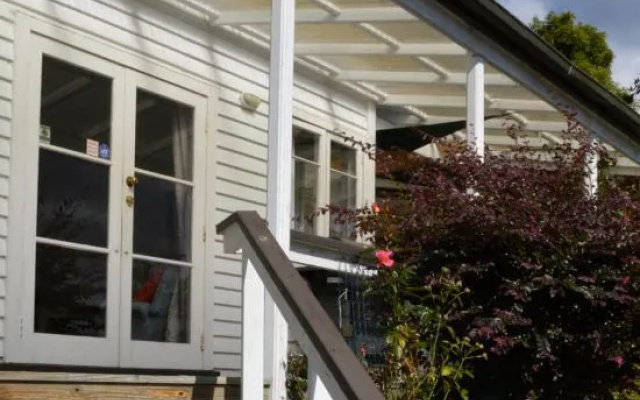 Magpie Cottage - Homestay B&B – Outside – Taumarunui