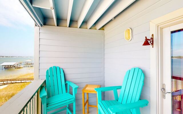 Summer House West C202