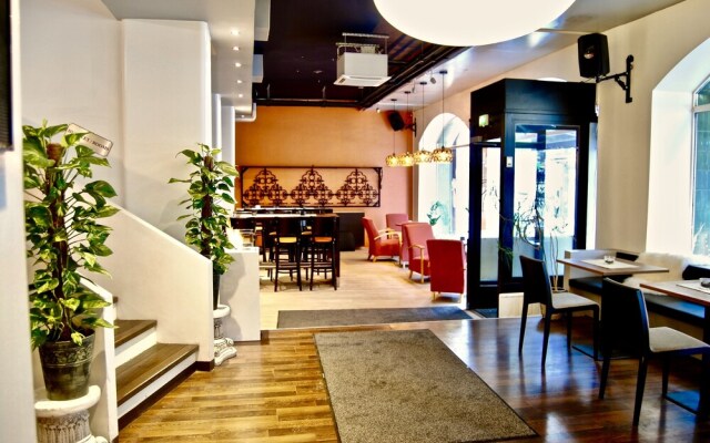 Best Western  Hotel Carlton
