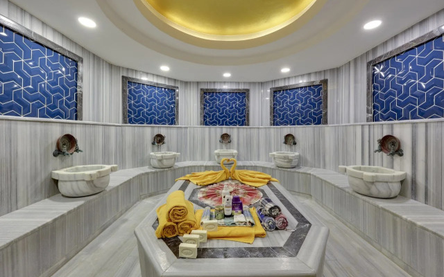 Charm Beach Hotel - All Inclusive