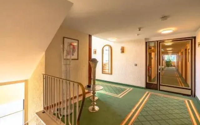 Parkhotel Crombach