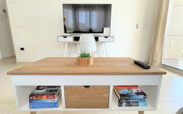 Luxury Beachfront Apartment