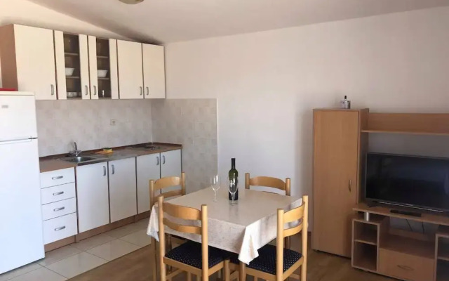 Sabina - Parking - A3