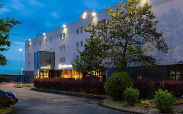 Comfort Hotel Aeroport Lyon St Exupery