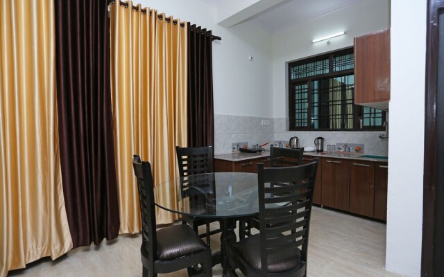 OYO 10853 Home 2BHK Bhimtal lake