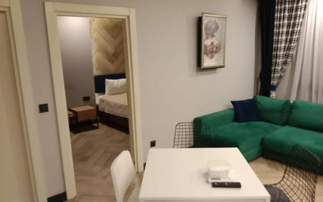 Meyde Boutique & Suites