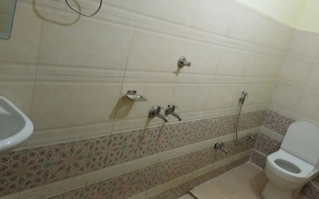 Goroomgo Himalayan View ukhimath