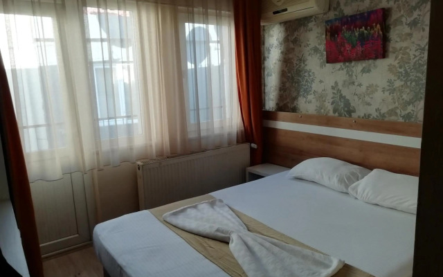 Grand Ece Otel