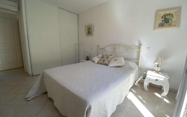 Appartement Sainte-Maxime, 2 pièces, 4 personnes - FR-1-226-441