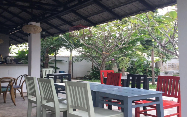 The Botanic Villa & Restaurant