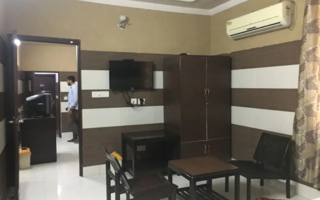 Hotel Shri Amarnath Lodge