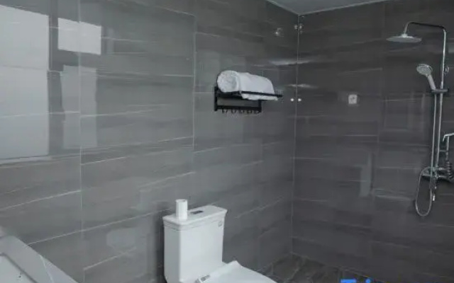 Pod Inn Hotel (Chuxiong Longjiang Road Bus Station)