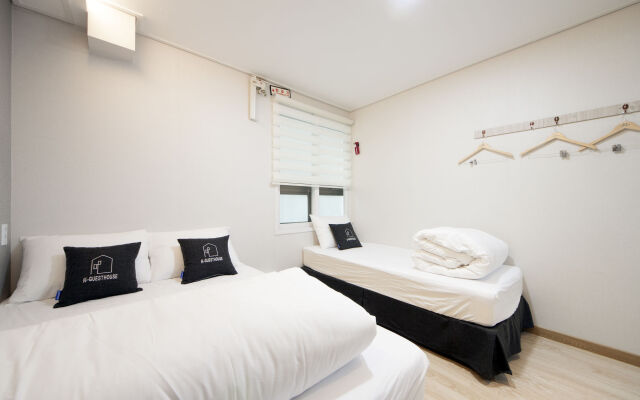 K-Guesthouse Premium Busan station 1
