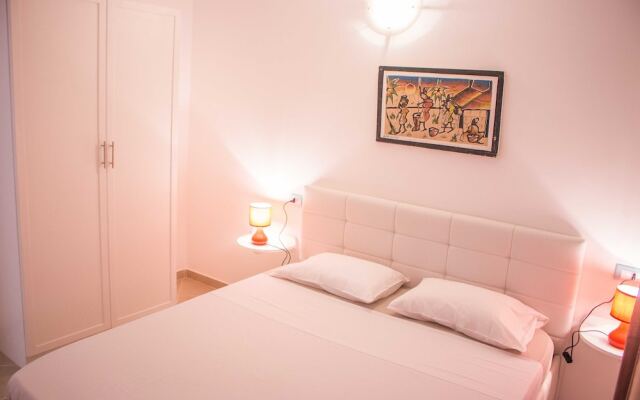 Antonio Sousa Beach 3 Bedroom Apartment