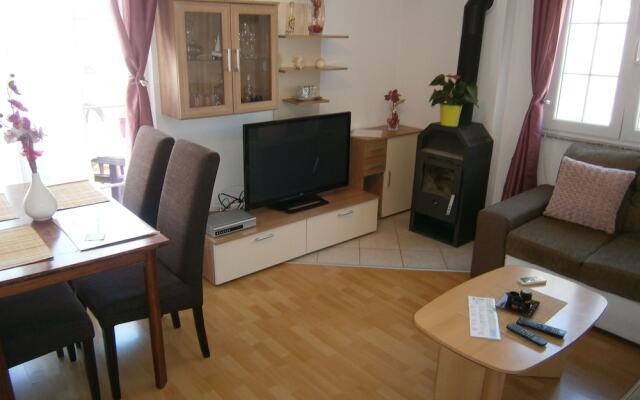 Beautiful Holiday Apartment Sanela for Relaxed Vacation