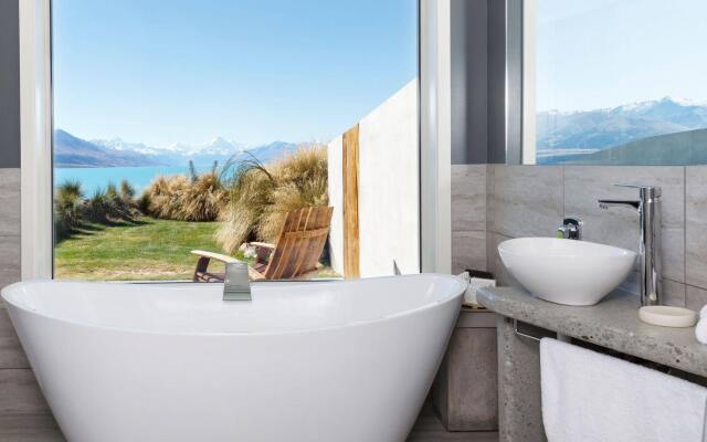Lakestone Lodge