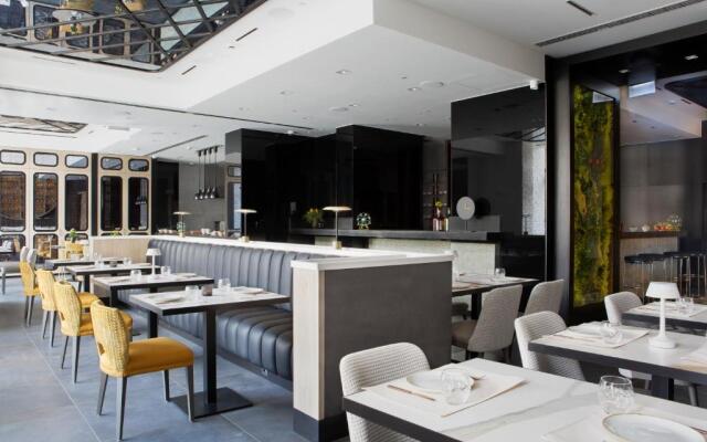 Vision Hotel