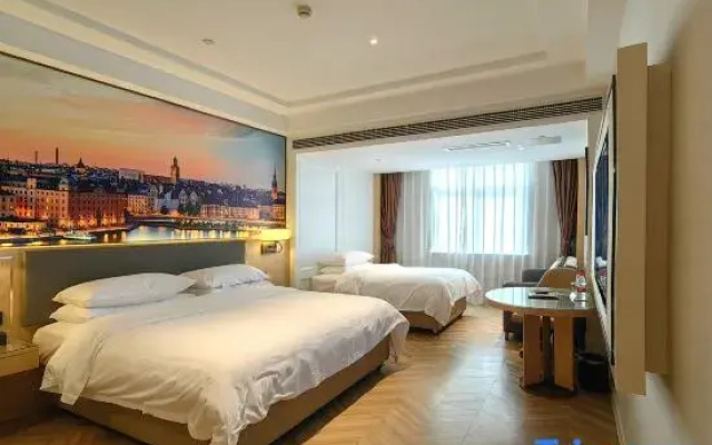 Vienna  International Hotel (Xingyi Jushan Avenue Branch)