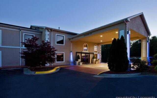 Country Inn & Suites by Radisson, Griffin, GA