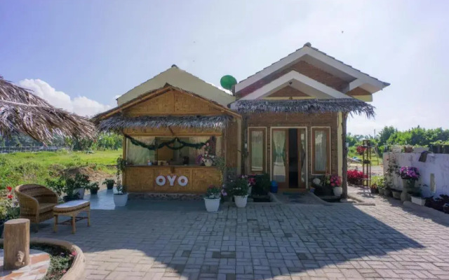 Super OYO 1696 Sapo Rumbia