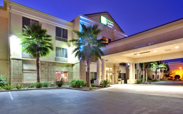 Holiday Inn Express Hotel & Suites San Diego Otay Mesa, an IHG Hotel