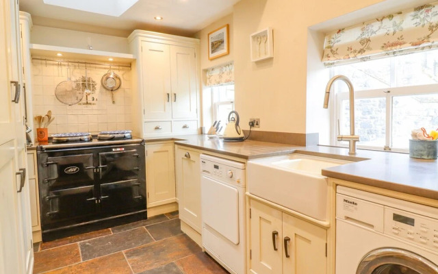 Fountains Cottage
