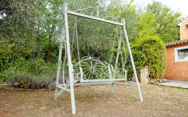 Home set in Olive Grove With Stunning Views