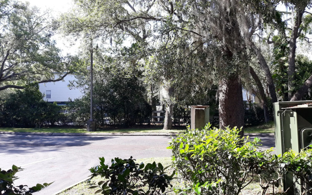 Ramada By Wyndham Temple Terrace/Tampa North