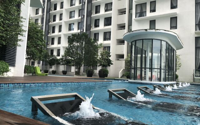 Comfort Solstice By Easy Property